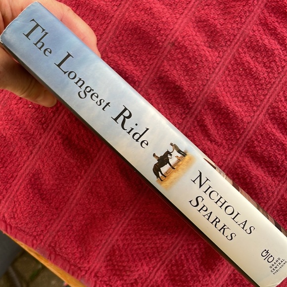 🦋2/$10  The Longest Ride - Picture 3 of 12